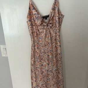 Dynamite Midi Dress Satin size M